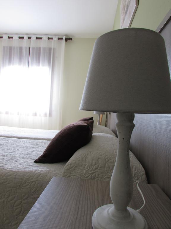Hostal Can Bassalis ปัลส์ ภายนอก รูปภาพ